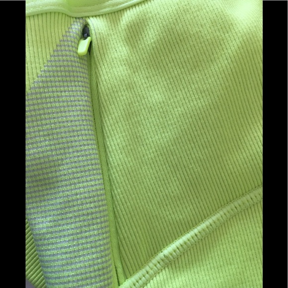 FABLETICS YELLOW WORKOUT JOGGER PANTS - Picture 5 of 8